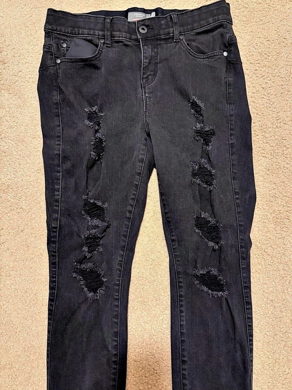 TORRID Bombshell Skinny Distressed Skinny Jeans in Black